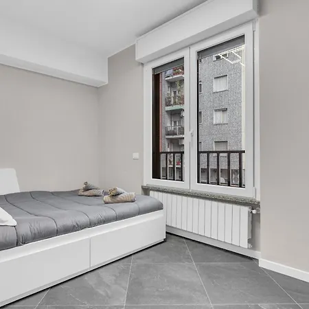 San15 - Elegant With View - Milan