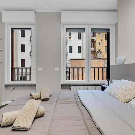 San15 - Elegant With View - Apartment *