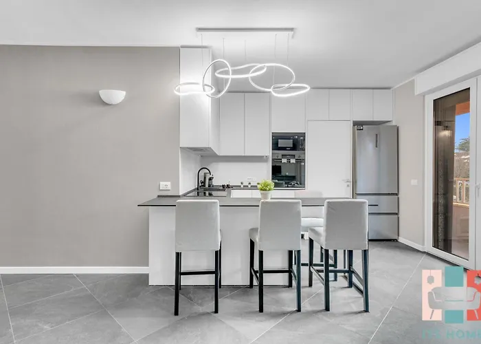 Apartment San15 - Elegant With View -