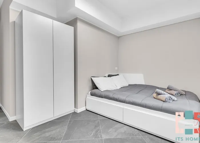 San15 - Elegant With View - * Mailand