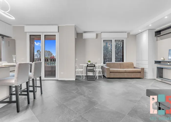 San15 - Elegant With View - Apartment